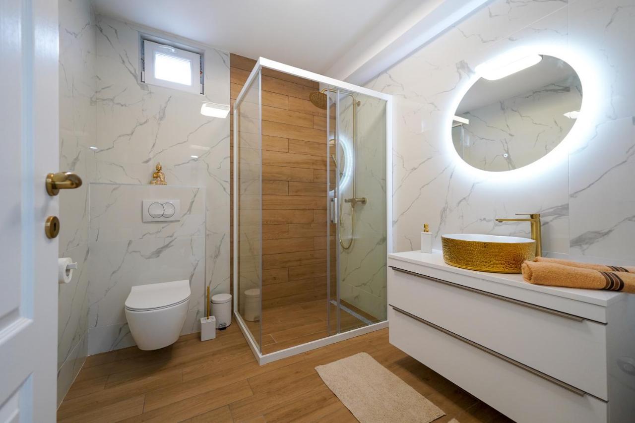 Apartmani Carmen Бибинє Екстер'єр фото