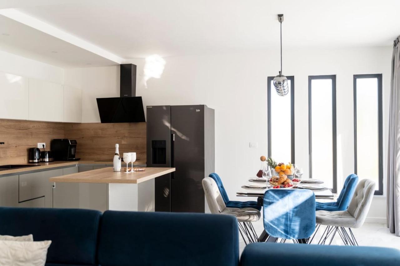 Apartmani Carmen Бибинє Екстер'єр фото
