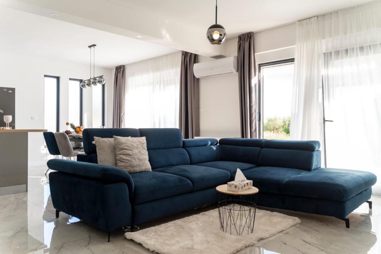 Apartmani Carmen Бибинє Екстер'єр фото