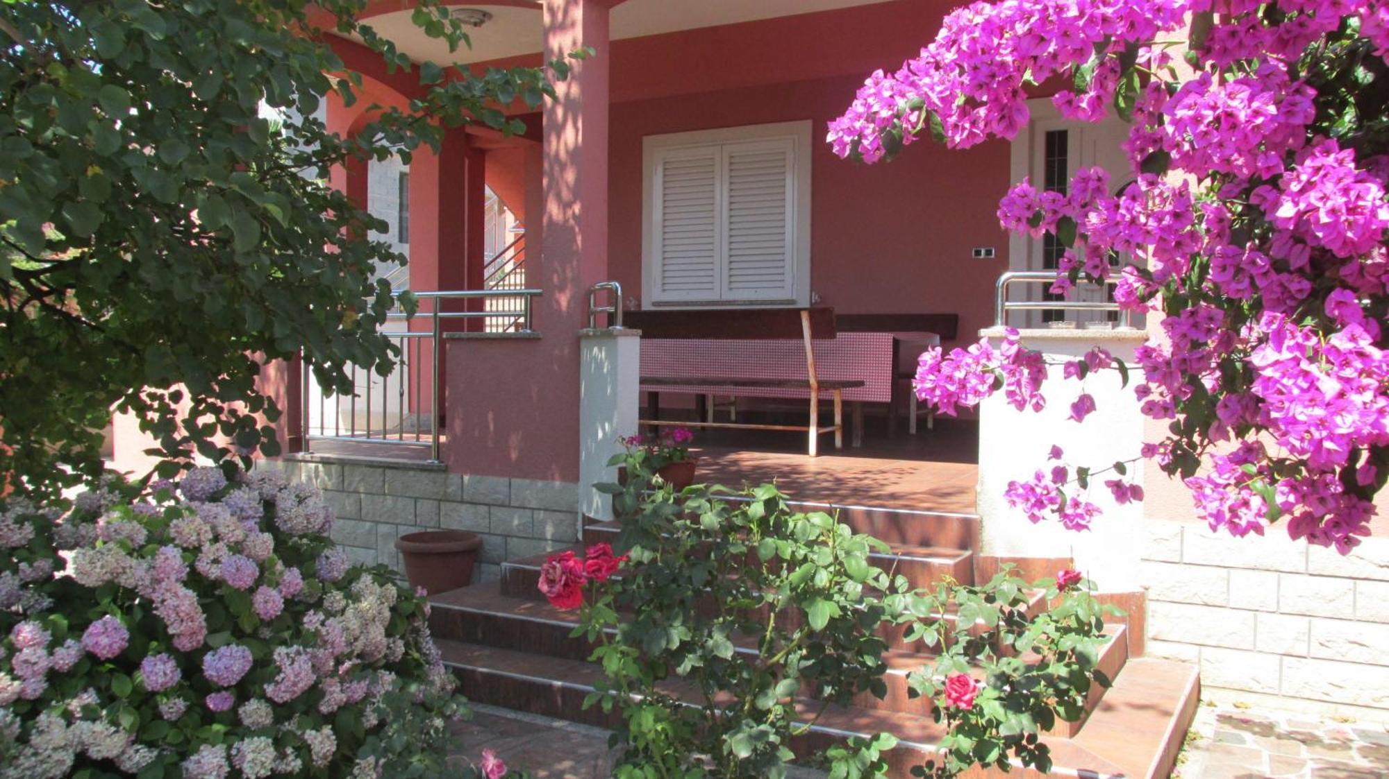 Apartmani Carmen Бибинє Номер фото